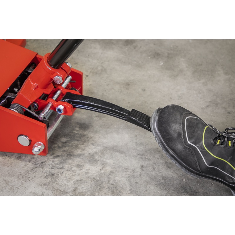 Trolley Jack 3 Tonne Long Reach High Lift - 3000HLC